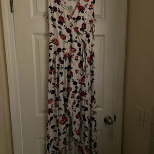 J for Justify White Floral Dress